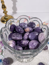 Load image into Gallery viewer, Lepidolite tumbles