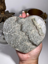 Load image into Gallery viewer, Green rainbow Amethyst with quartz heart