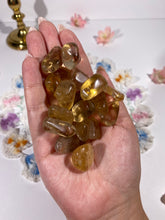 Load image into Gallery viewer, Natural Citrine tumbles