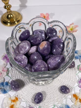 Load image into Gallery viewer, Lepidolite tumbles